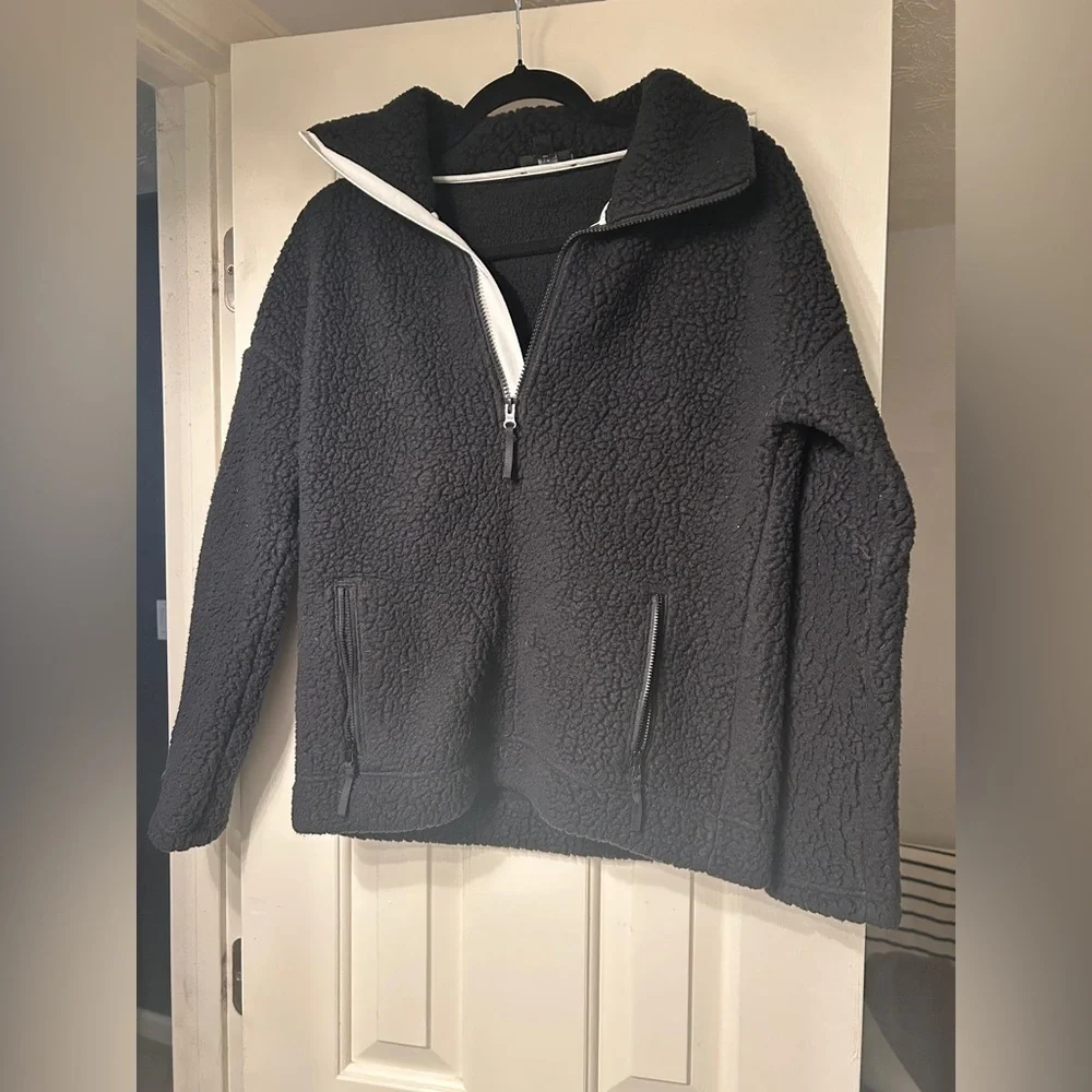 J.Crew Polartec® Fleece Black Half-Zip Pullover Jacket - Picture 3 of 8